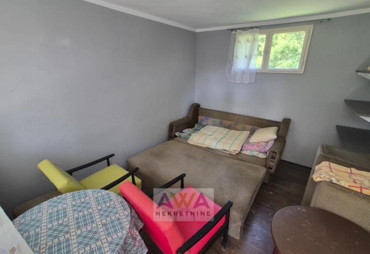 Bezdan – Baračka – Spratna vikendica 72m², treći red od vode