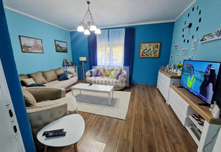 Sombor – Gornja Varoš – Renovirana spratna kuća, idealna za dve porodice