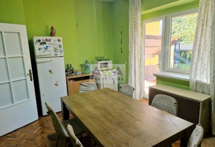 Sombor – Gornja Varoš – Renovirana spratna kuća, idealna za dve porodice