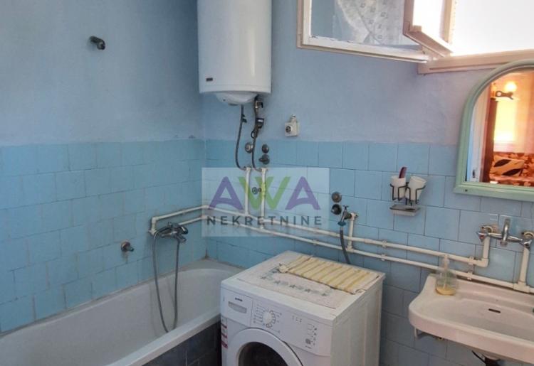 Čonoplja – Prizemna porodična kuća 91m², plac 743m²