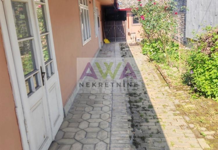 Odžaci – Očuvana nameštena prizemna kuća 127m², odmah useljiva