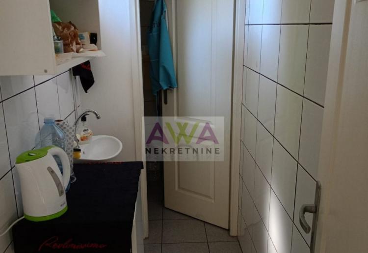 Apatin – Poslovni prostor 50m² u blizini škole