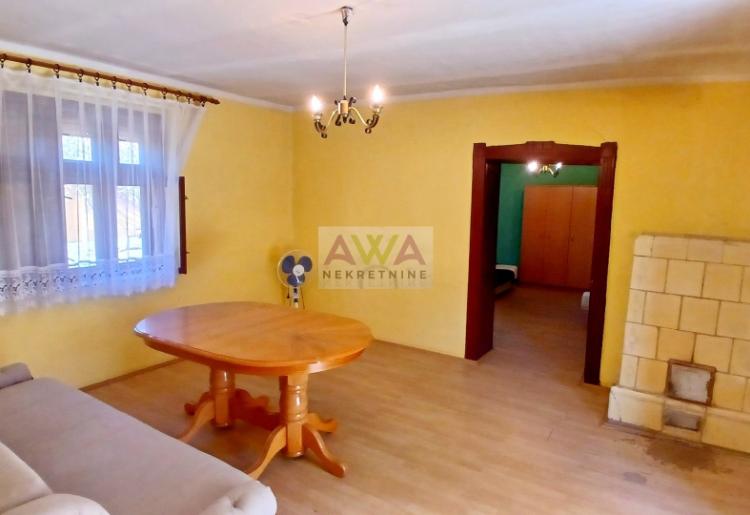 Deronje – Useljiva dvosobna kuća 93m², plac 314m²