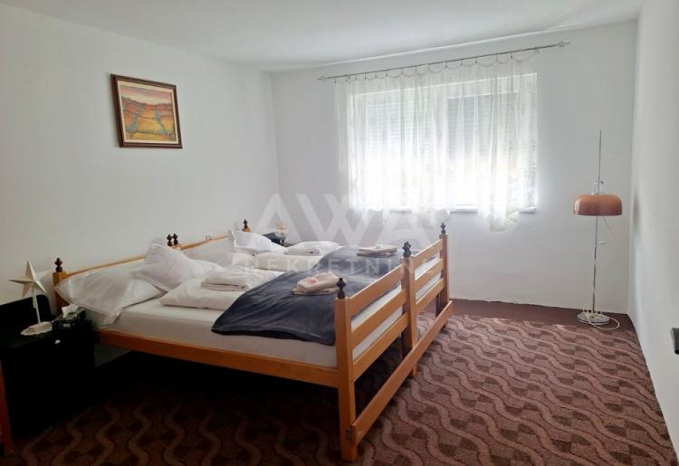 Stapar – Porodična kuća 143m², plac 1.297m²
