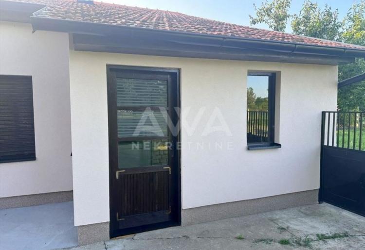 Stapar – Porodična kuća 143m², plac 1.297m²