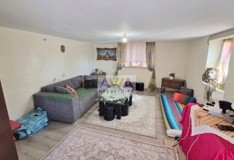 Doroslovo – Kuća 119m², dve parcele ukupno 1.082m²
