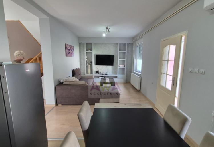 Sombor – Josićko naselje, kuća 189 m² sa dve stambene jedinice