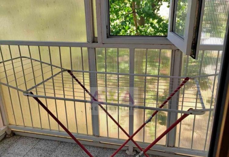 Apatin – prostran trosoban stan 124 m², I sprat, renoviran i namešten