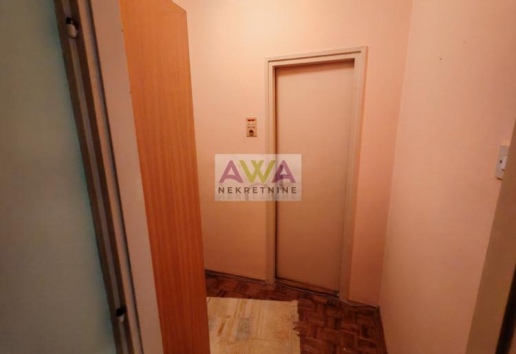 Sombor, Nova Selenča – komforan dvosoban stan 60 m² sa dve terase
