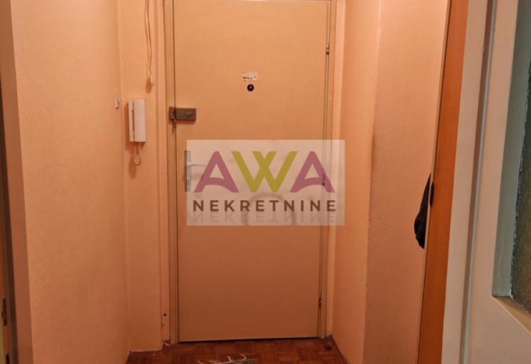 Sombor, Nova Selenča – komforan dvosoban stan 60 m² sa dve terase
