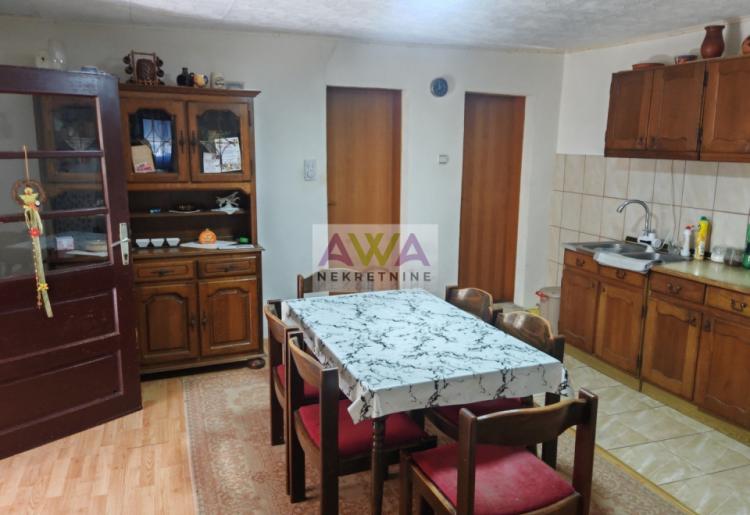 Bezdan – kuća 163 m² sa voćnjakom na placu od 2.057 m²