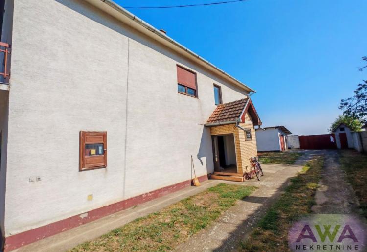 STAPAR – 190 m² | plac 756 m² | 57.000 €