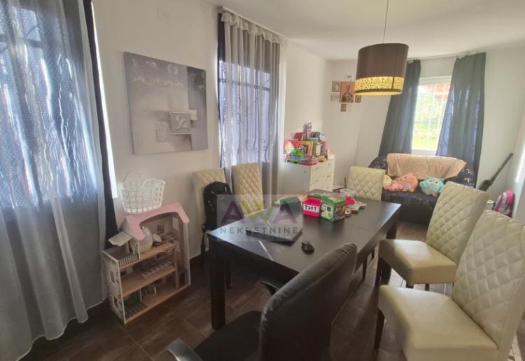 ODŽACI – PORODIČNA KUĆA 150 m² NA PLACU OD 3.347 m²