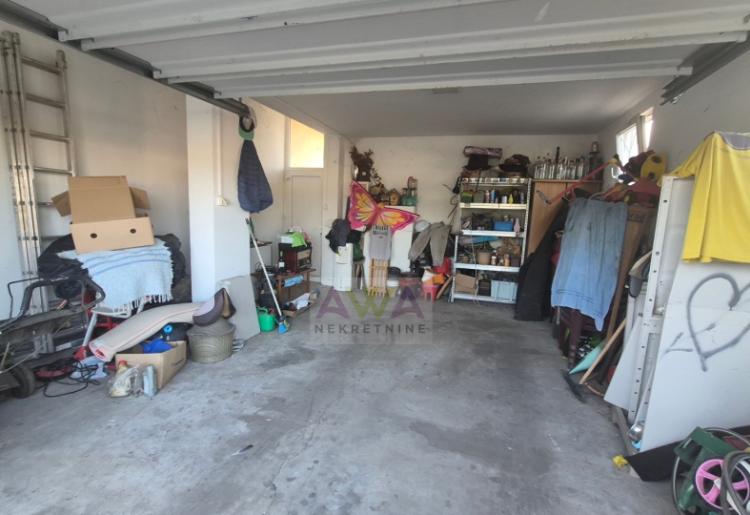 ODŽACI – PORODIČNA KUĆA 150 m² NA PLACU OD 3.347 m²