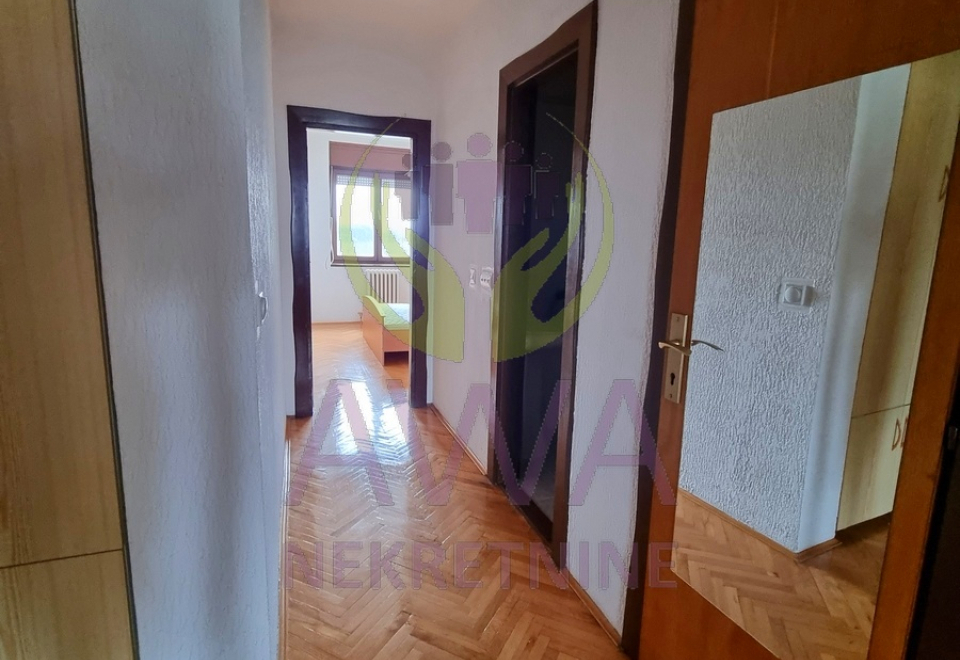 Nova Selenča. Dvosoban stan III Sprat, 64m2