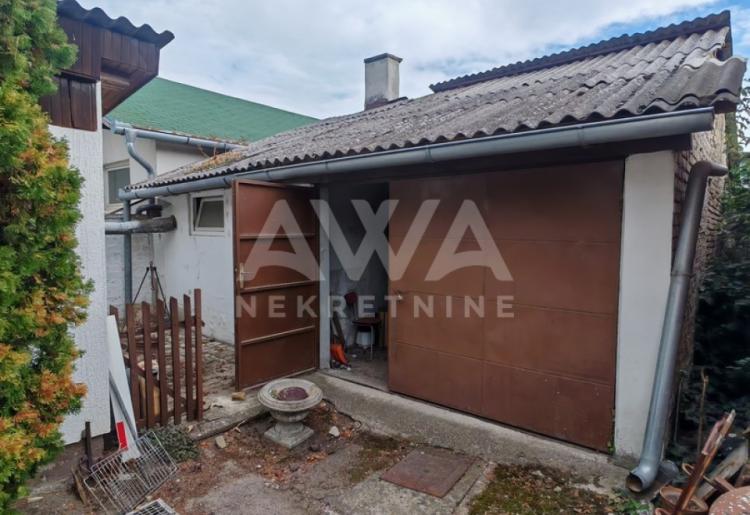 Sombor – spratna kuća 98 m² u blizini centra, plac 234 m²