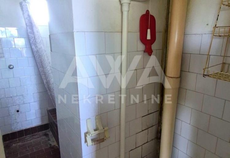 Apatin, centar – dvosoban stan 53 m² sa terasom