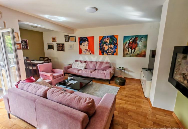 Sombor, centar – najbolja lokacija, trosoban namešten stan sa terasom, 81,68 m²