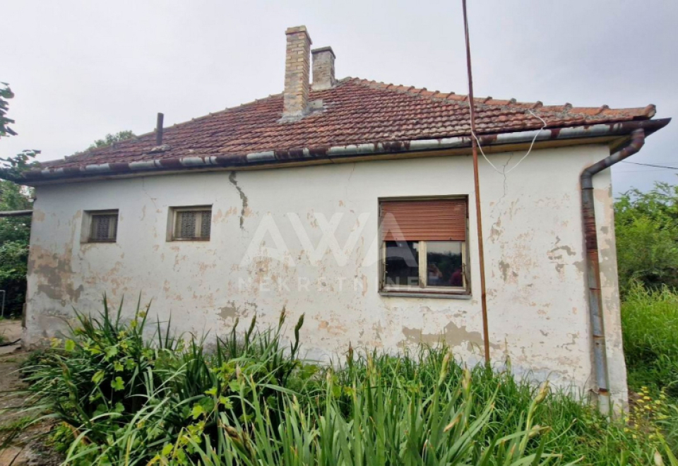 Gakovo, Kuća 90 m2, Plac 2616 m2