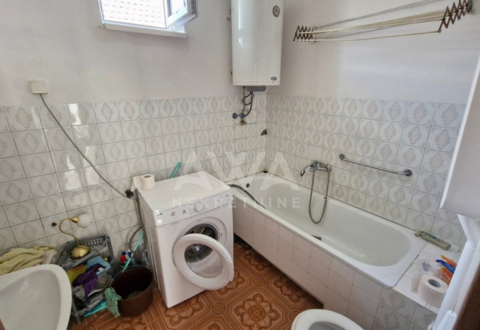 Kljajićevo, Kuća 97 m2 na placu od 1028 m2