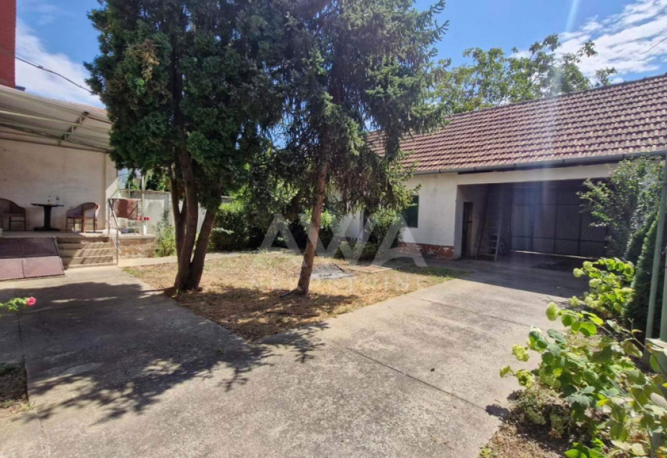 Kljajićevo, Kuća 97 m2 na placu od 1028 m2