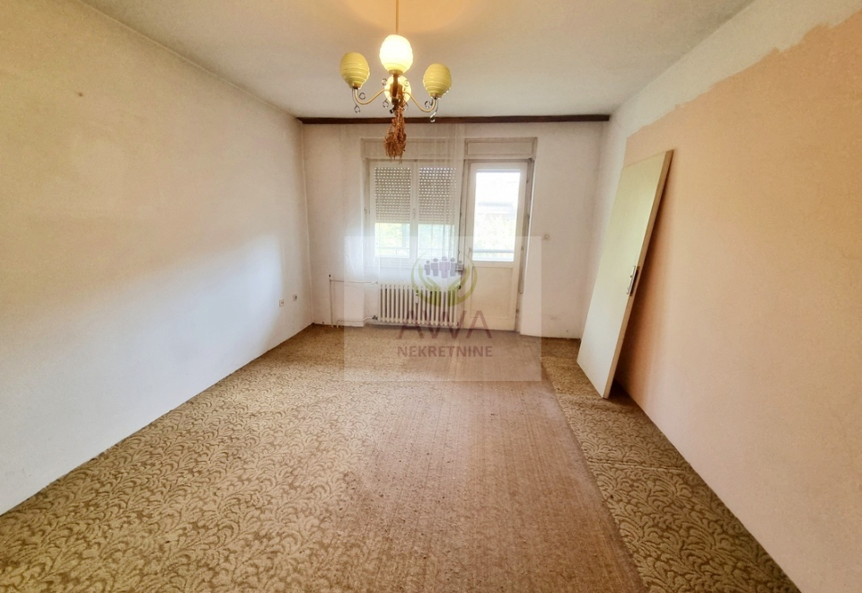 Sombor, Nova Selenča. A viđe komfora u pravom trosobnom stanu, 86m2