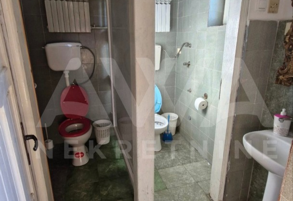 Starogradska kuća u Prigrevici 232 m2