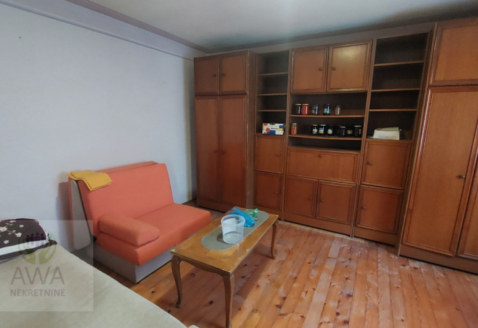 Dobra kuća na Kljajićevačkom putu