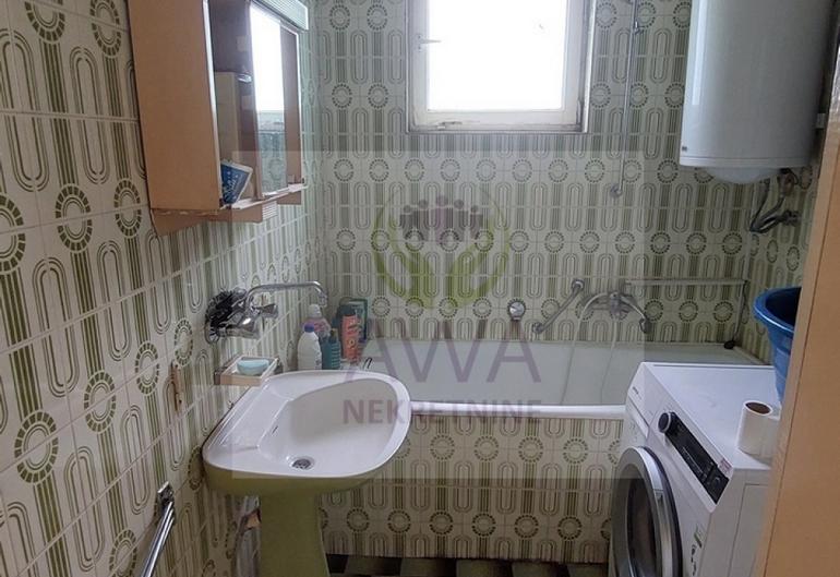 Kuća, Sombor, Čvorak 207m2, plac 17ar