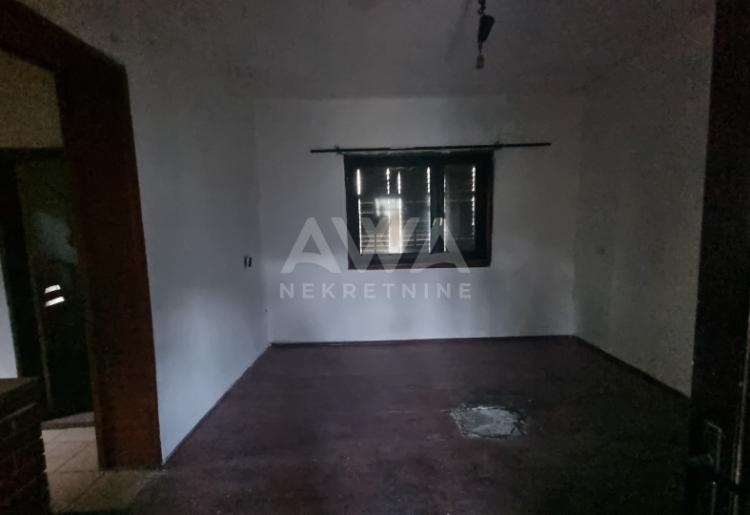 Bezdan. Salaš 117m2, plac 8ar