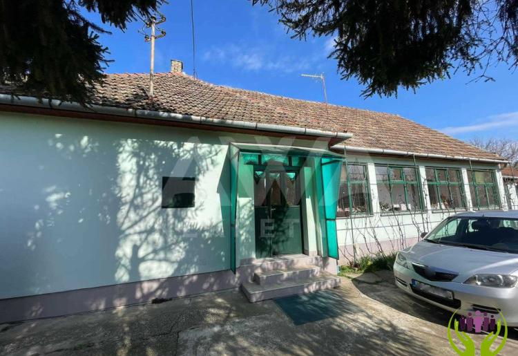 Čonoplja, Kuća 140 m2, na placu od 941 m2