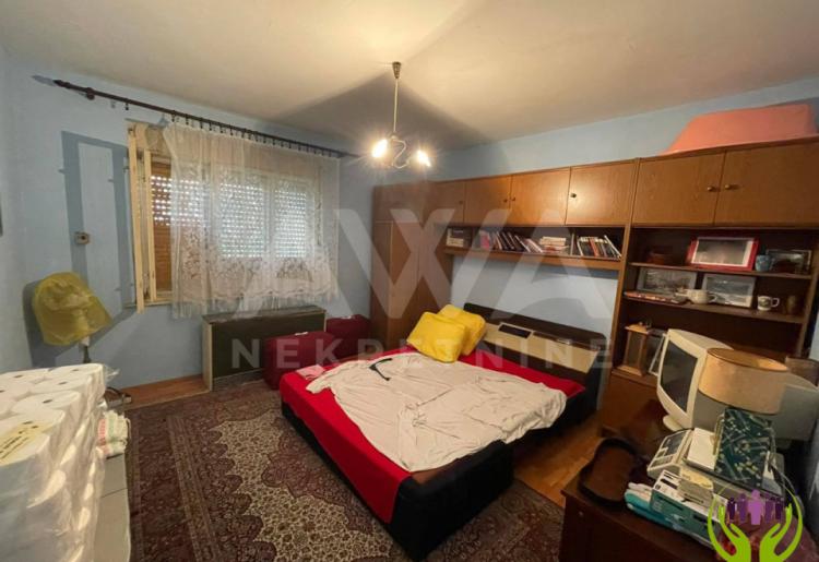 Čonoplja, Kuća 140 m2, na placu od 941 m2