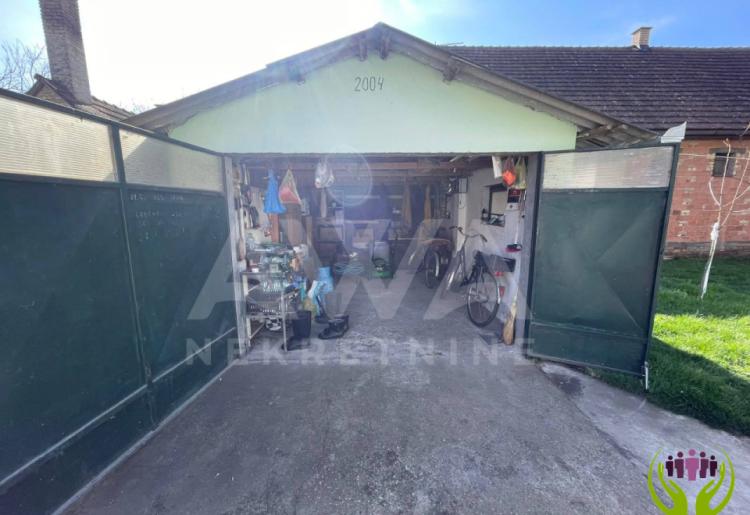 Čonoplja, Kuća 140 m2, na placu od 941 m2