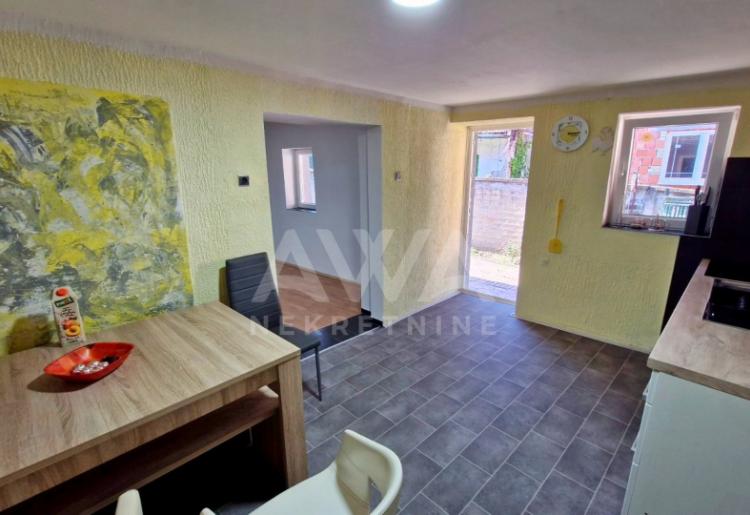 Apatin, Renovirana kuća 132 m2