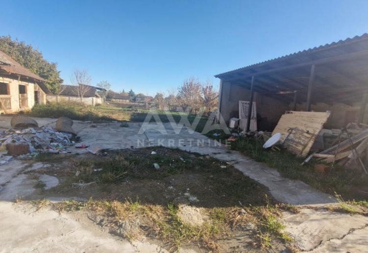 Doroslovo, Kuća 160 m2, Plac 1483 m2