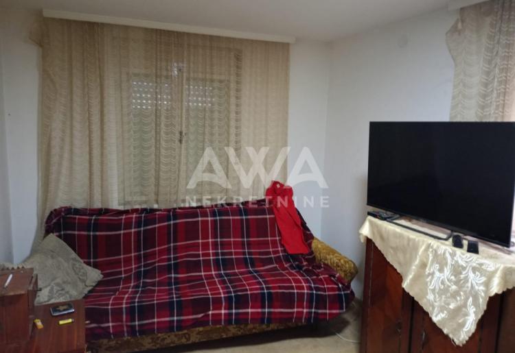 Prizemna kuća 110m2, na manjem placu od 4ar