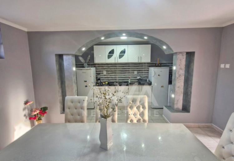 Doroslovo, Kuća 129 m2, Plac 1158 m2