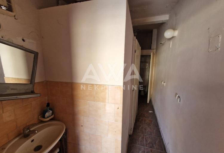 Centar Sombora. Stambeno – poslovni objekat 218m2
