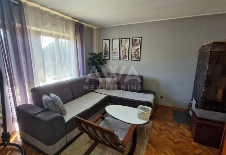 Gakovo, Spratnica 196 m2, Plac 1001 m2