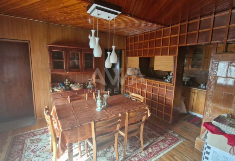 Sombor, Stara Selenča, Spratna kuća 278 m2