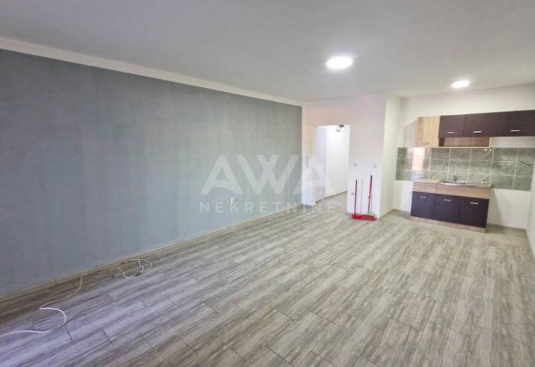 Sombor, Stan, III sprat, 54 m2