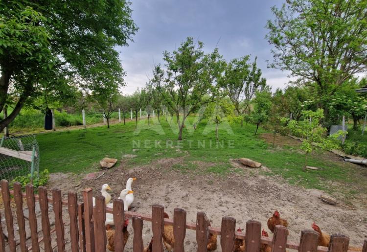 Sivac, Kuća 106 m2 na placu od 732 m2