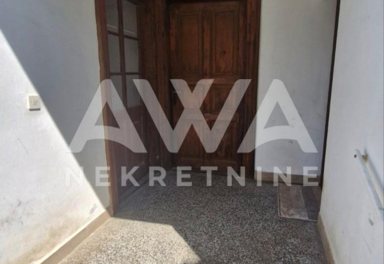 Na prodaju kuća – MZ Crvenka, Sombor
