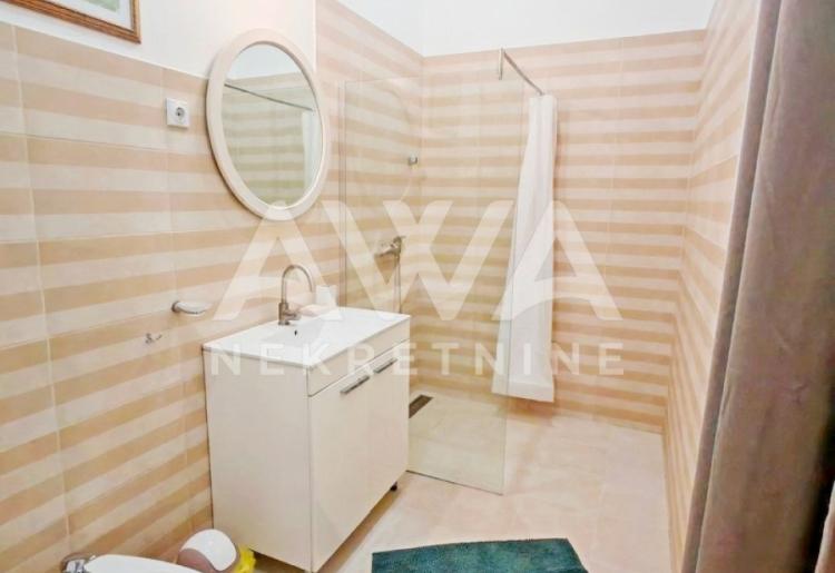 SOMBOR – Investiciona prilika u centru grada: 3 apartmana i jedna soba spremnih za izdavanje i život
