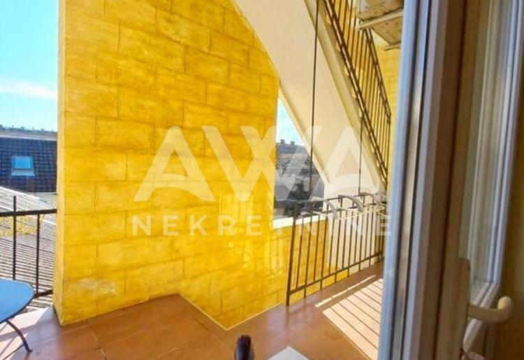 SOMBOR – Investiciona prilika u centru grada: 3 apartmana i jedna soba spremnih za izdavanje i život