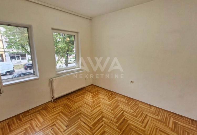 Kompletno sređen 3.5-soban stan na prodaju u Apatinu – 95 m², centar, velika terasa